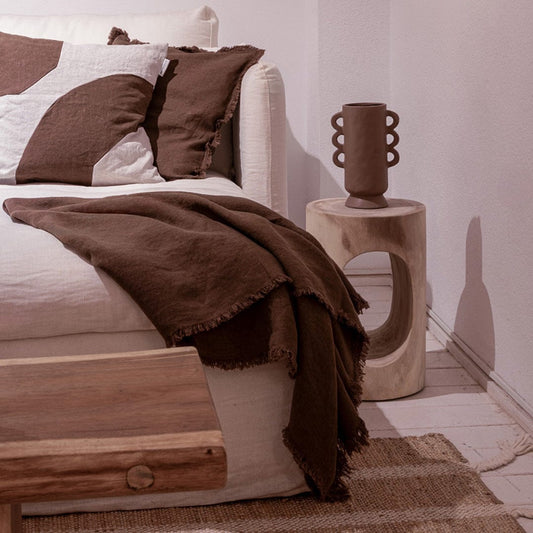 Amira Throw Mocha