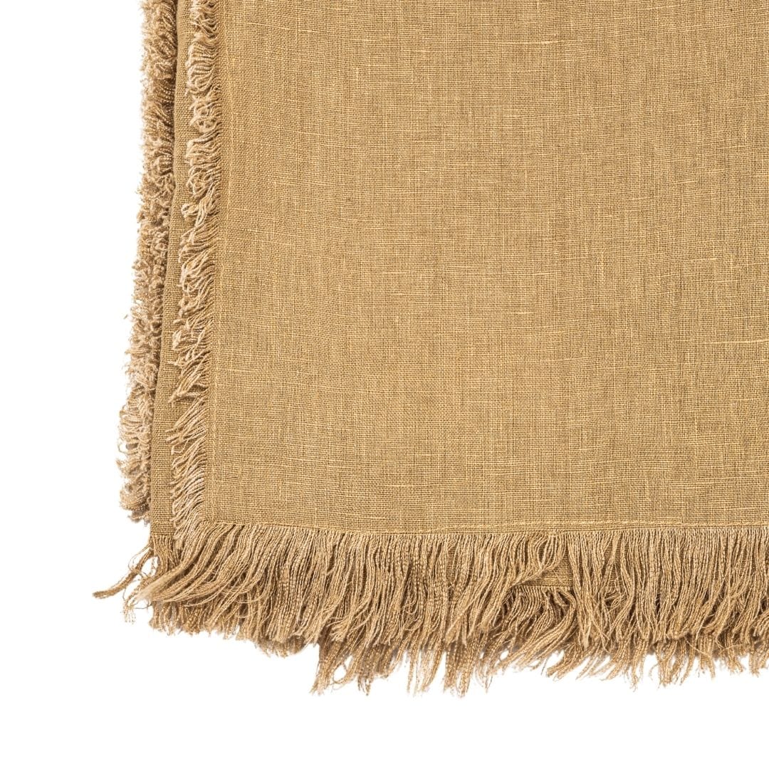 Amira Throw Wheat